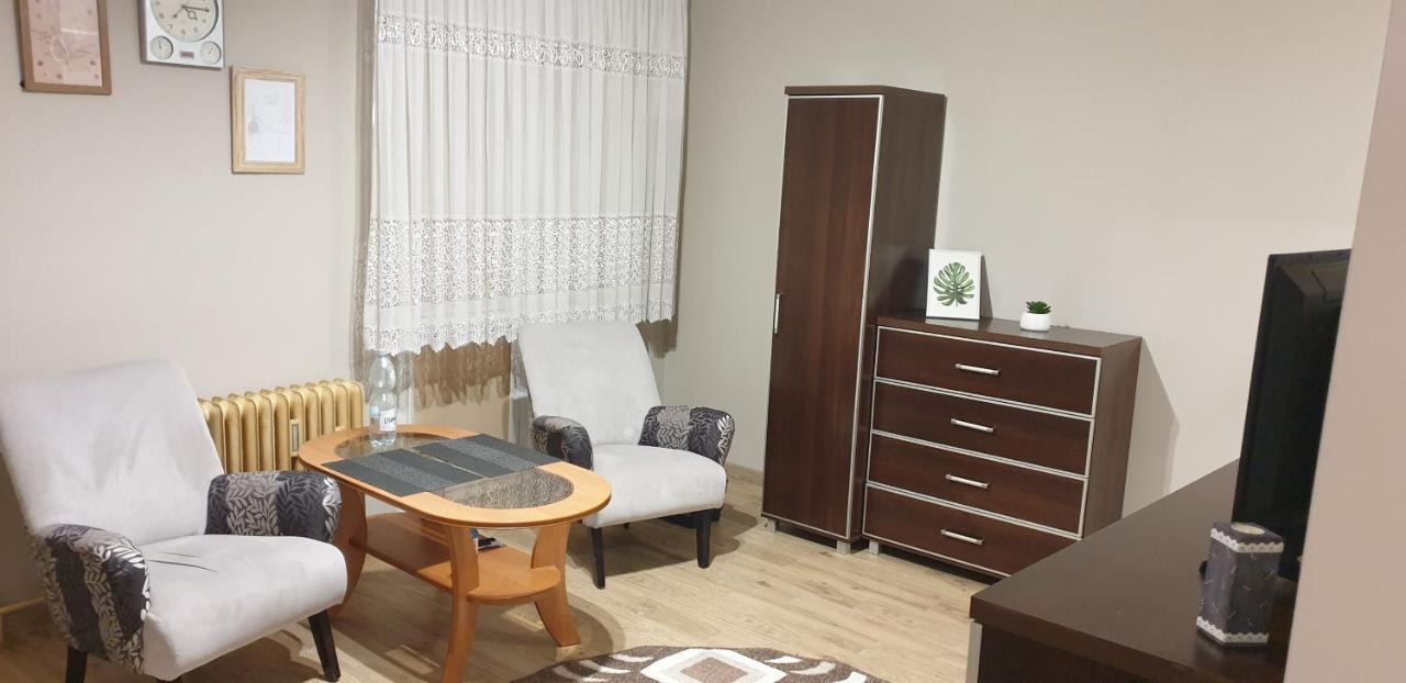 Kawalerka W Bloku, Blisko Parku Przemyslowego W Bydgoszczy Apartment Bagian luar foto